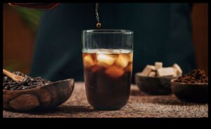 חלק וקרח: מתענגים על העושר של Cold Brew Coffee