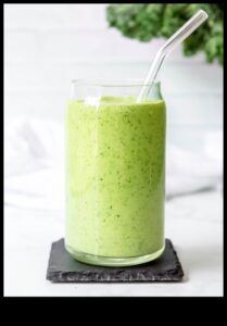 Minty Morning Bliss: ממריץ את היום שלך עם שייקים קרירים וירוקים